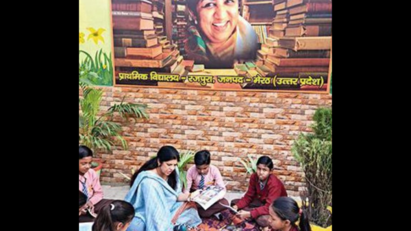 Lata Mangeshkar's life history is part of class 8 curriculum in govt upper primary schools