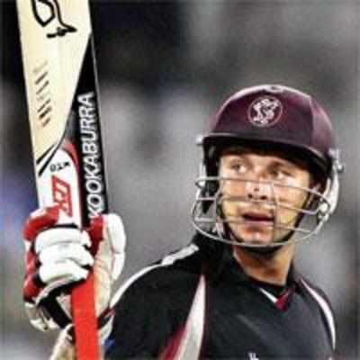 Trego's 70 takes Somerset to 166