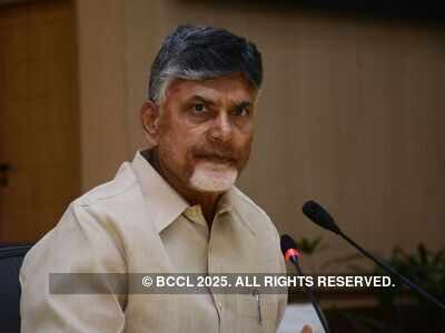 Chandrababu Naidu faces embarrassment for tweeting fake social media content