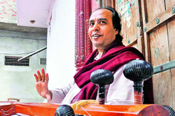 Do we have to be SRK to establish identity, asks Wasifuddin Dagar