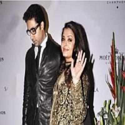 Aishwarya blessed with a baby girl, tweets Amitabh Bachchan