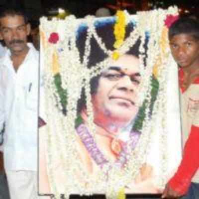 Sathya Sai Baba stable, still on ventilator