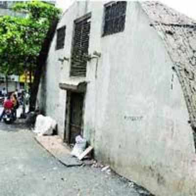 Clearing the way for Gaondevi Market?