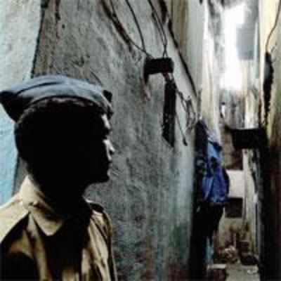 Cops begin survey of 25K Nehru Nagar residents