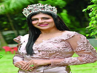 Persona Mrs India wears many hats