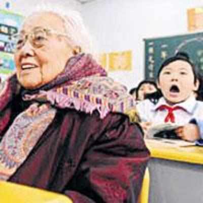 102-yr-old granny goes back to junior school