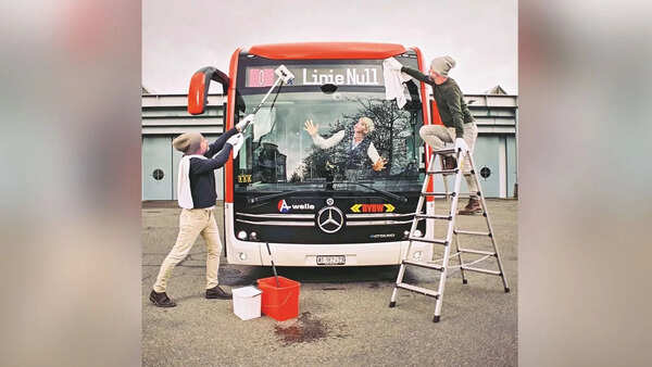 Believe it or not: This bus is in no hurry to reach any destination