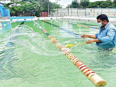 Making a splash, but with guard up