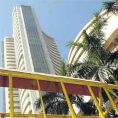 Sensex slips on US mortgage crisis