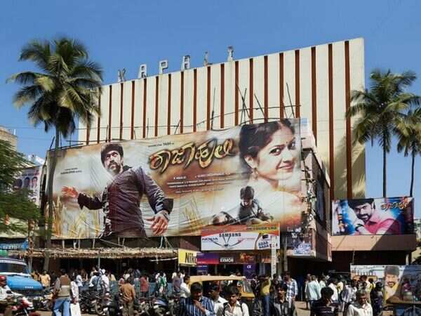 Where are Bengaluru's single-screen theatres?
