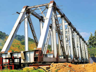 Long-pending Thane-Diva rail lines nears completion