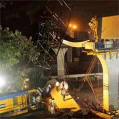 Monorail beam crashes in Chembur, two dead