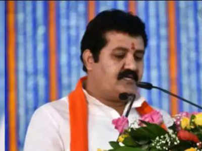 Pooja Chavan death case: Shiv Sena minister Sanjay Rathod resigns