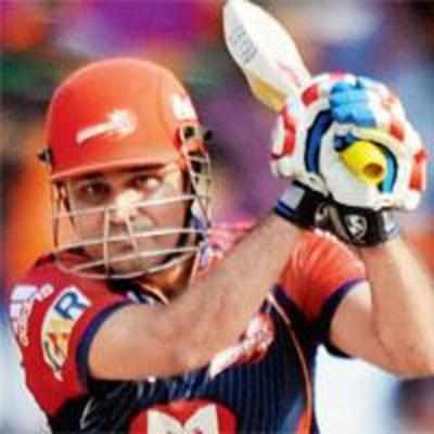 I batted responsibly, says Sehwag