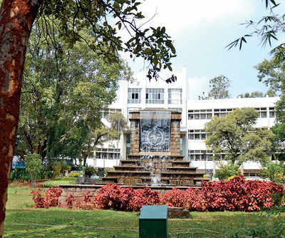 Bangalore University  hostel turns battleground