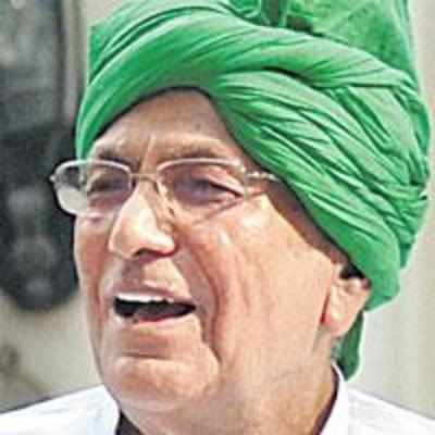 BJP snaps alliance with Chautala, to go it alone