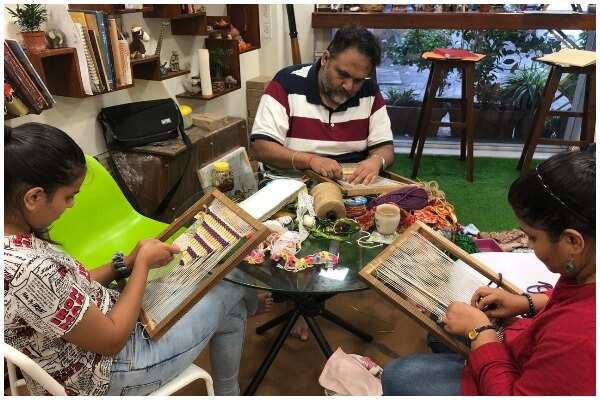 Mumbaikars attend a frame weaving workshop to promote handloom