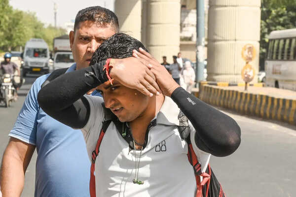 ORS to ambulances: Ghaziabad rolls out heatwave action plan, nodal officers appointed