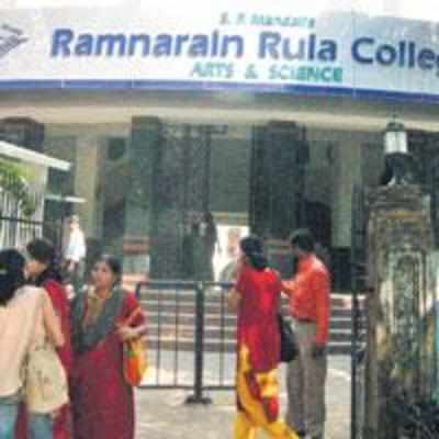 Rs 11 lakh fine slapped on Ruia College