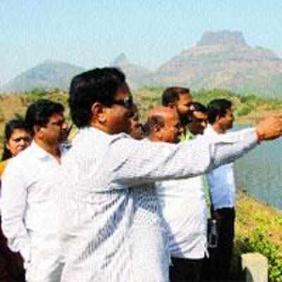 Raigad guardian minister inaugurates desiltation work of Dehrang dam