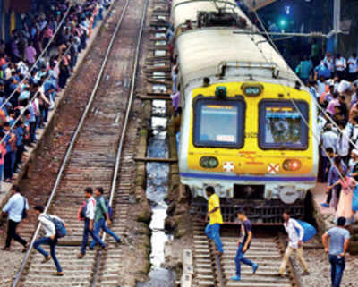 Rly Min summons entire Railway Board to Mumbai