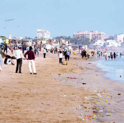 Ten-fold jump in fine for dirty Juhu, Versova beaches