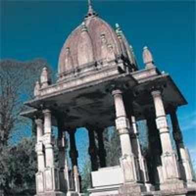 Repair work on Raja Rammohan Roy's tomb begins after 165 years