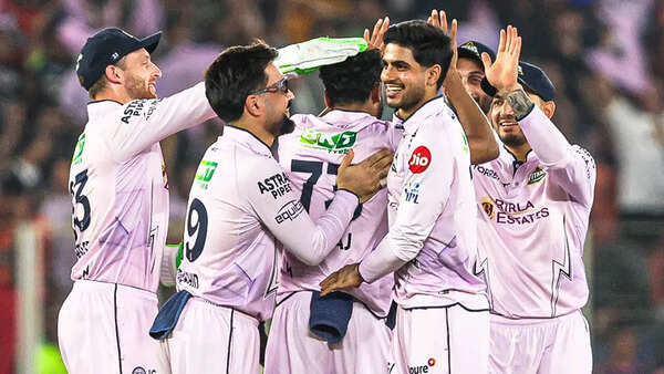 IPL 2026 Playoff Qualification Scenarios: With 14 matches to go, GT surge to 99.6% as SRH slip to 76.8% - odds for each team explained