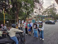 Ismaili youth ambassadors lead climate awareness campaign at city junctions