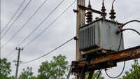 Worker electrocuted to death during illegal shifting of transformer in Beed district