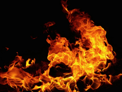 Ex-boyfriend sets woman’s Andheri home on fire