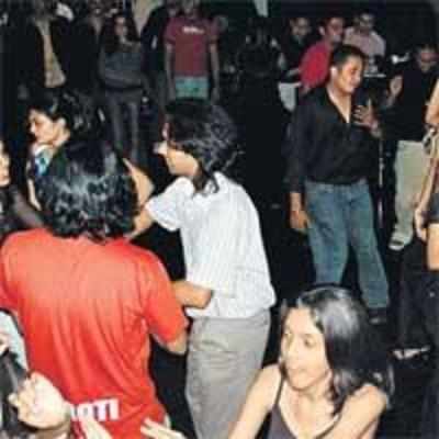 Mind your bouncers, cops tell clubs