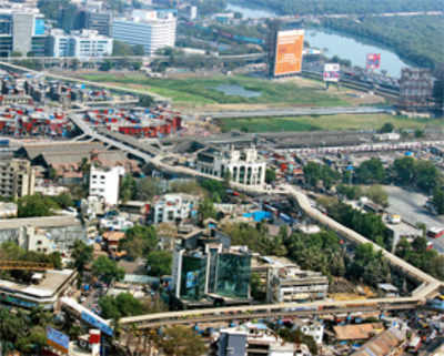 Bandra skywalk to close down while BKC-WEH flyover is built