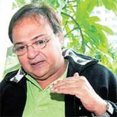 Rakesh Bedi plays 24 characters in a play