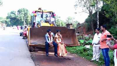 Karnataka man takes his bride on a JCB ride