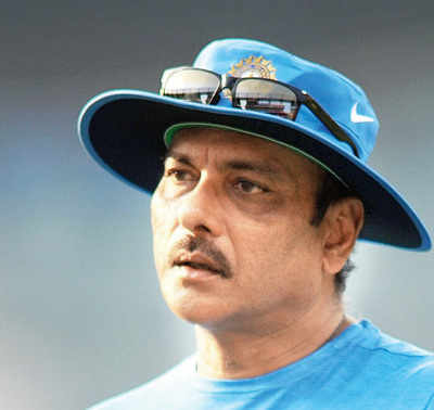 Shastri wants team of 6 assistants retained if picked