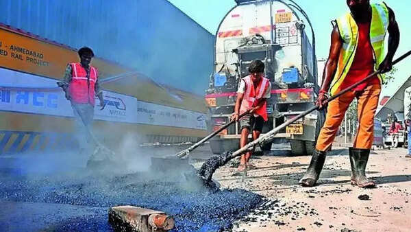 Amid West Asia conflict, shortage of bitumen set to impact construction, maintenance of roads
