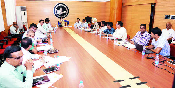 UT notifies 10-member district road safety panel to check accidents