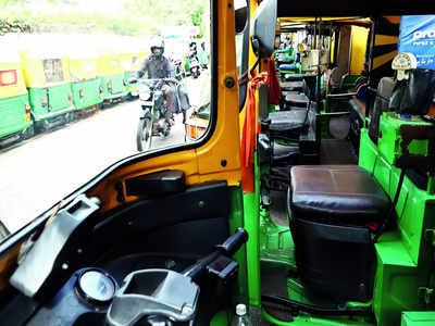In 1 day, 336 auto drivers in dock for refusing rides
