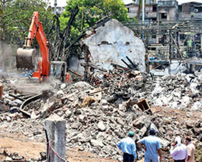 Explosion toll rises to 11