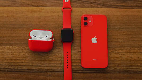 Tata CLiQ Sale : Apple Days Offer Exciting Discounts on iPhones, MacBooks, iPads, Airpods, And More