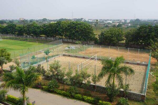 4)-beach-volleyball