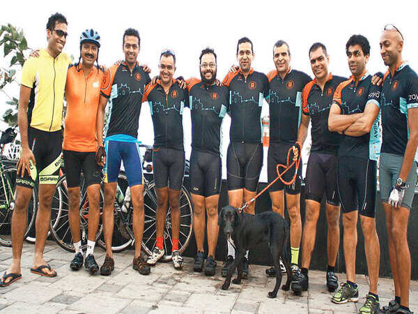 'Locust' Bankers look for cycling record to fund charity