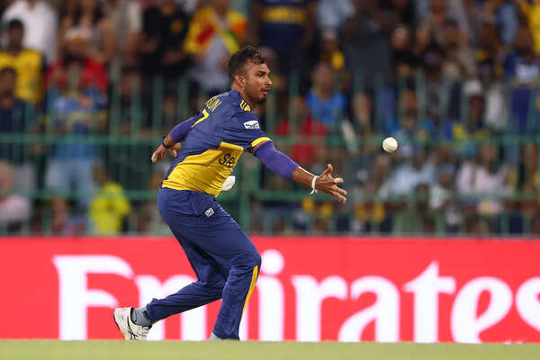 Sri Lanka search for answers as downward spiral continues