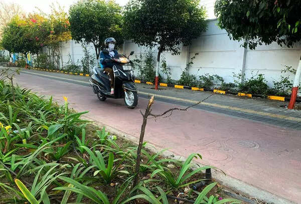 Rampant lack of civic sense key reason behind Pune’s traffic woes