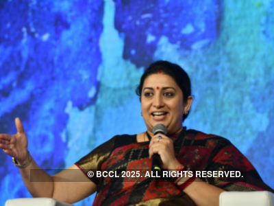 Smriti Irani reflects on her Kyunki Saas Bhi Kabhi Bahu Thi days; says 'Some said I cried a lot'