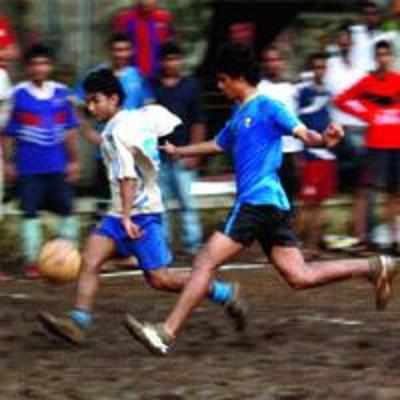 Five-a-side rink football tournament held, RSC-Nerul wins the crown