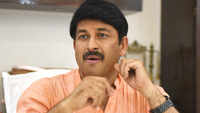 Free travel an ‘empty promise’ as Kejriwal fears of losing political ground: Manoj Tiwari 