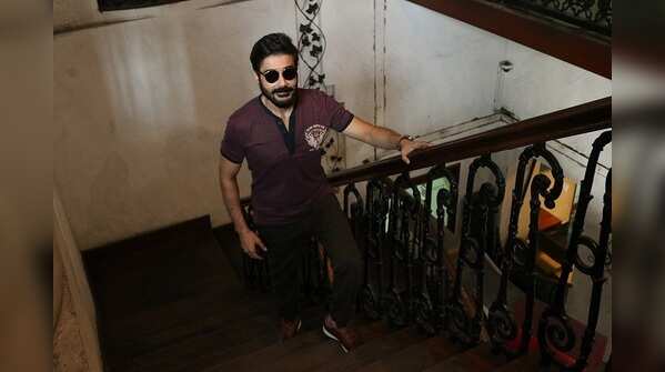 Prosenjit turns up the heat in CT office