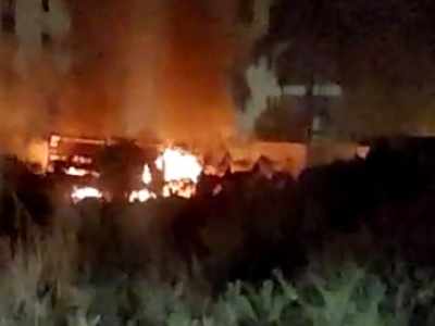 Mira Road: Local resident injured in explosion after gas cylinder vehicle catches fire